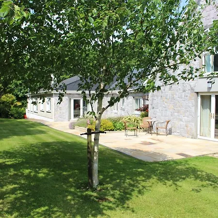 Nocleg ze śniadaniem Forest Park House 4*