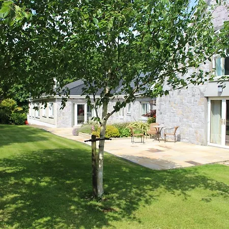 Bed and breakfast Forest Park House 4*