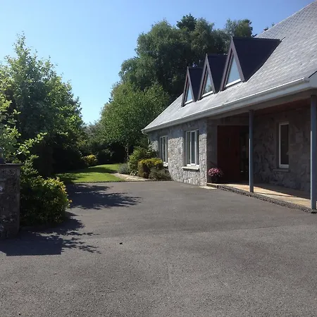 Bed and breakfast Forest Park House 4*